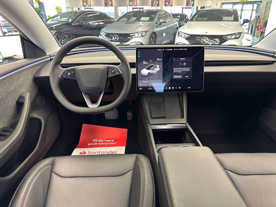 Tesla Model 3 Long Range AWD 4d