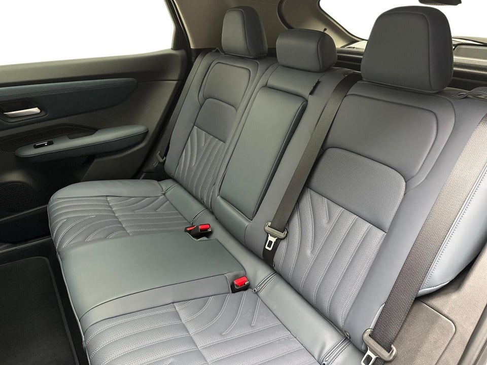 Nissan Ariya 87 Evolve 5d