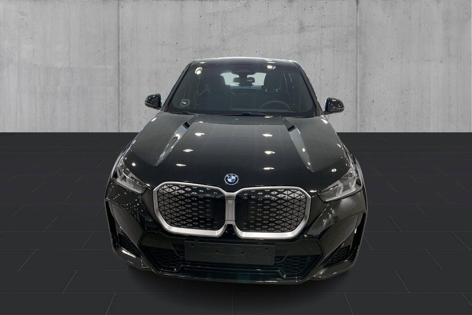 BMW iX1 eDrive20 M-Sport 5d