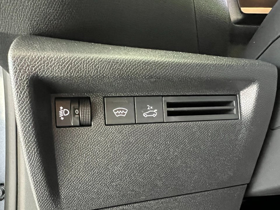 Citroën ë-C4 X 50 Max 4d