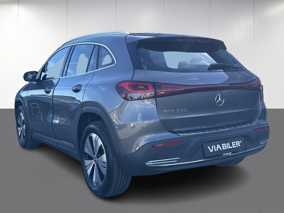 Mercedes EQA250 Progressive 5d
