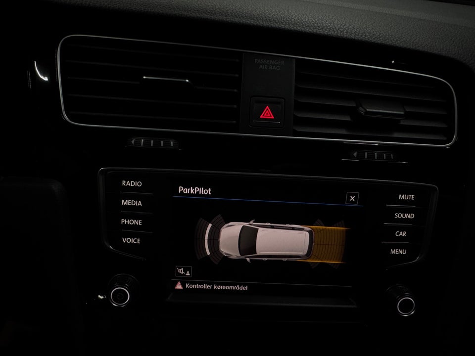 VW Golf VII 1,4 TSi 125 Allstar Variant BMT 5d