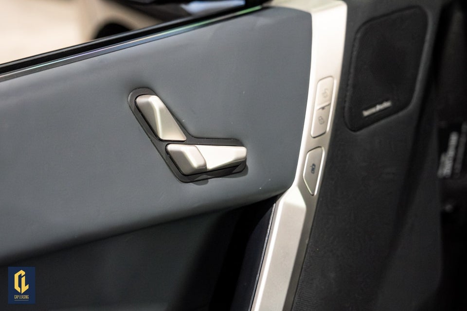 BMW iX xDrive40 Fully Charged 5d