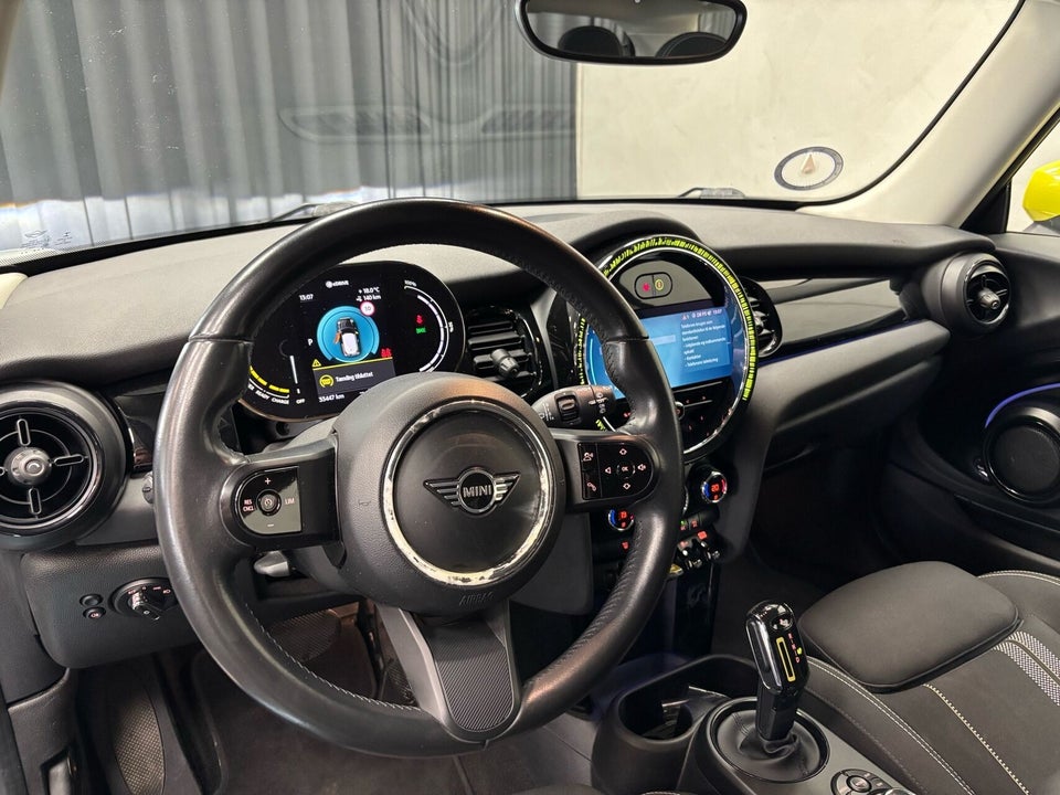 MINI Cooper SE Maximise 3d