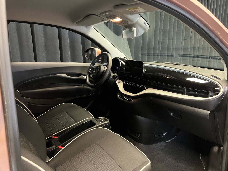 Fiat 500e 24 Action 3d