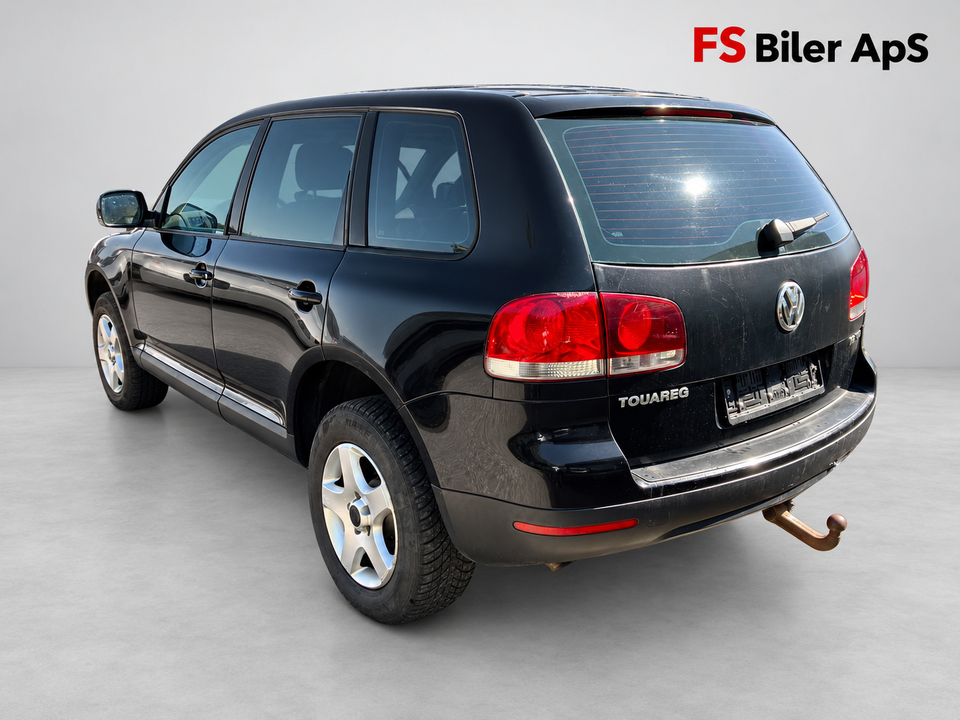 VW Touareg 2,5 TDi 4Motion Van 5d