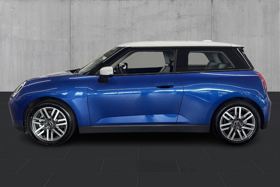 MINI Cooper E Classic Trim S 3d