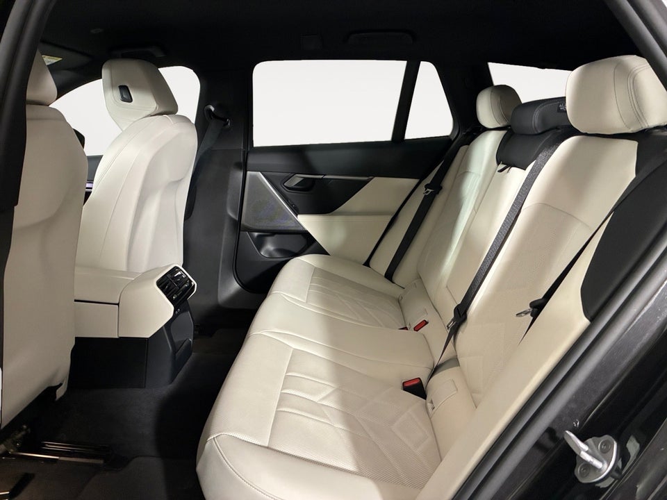 BMW i5 eDrive40 Touring M-Sport 5d