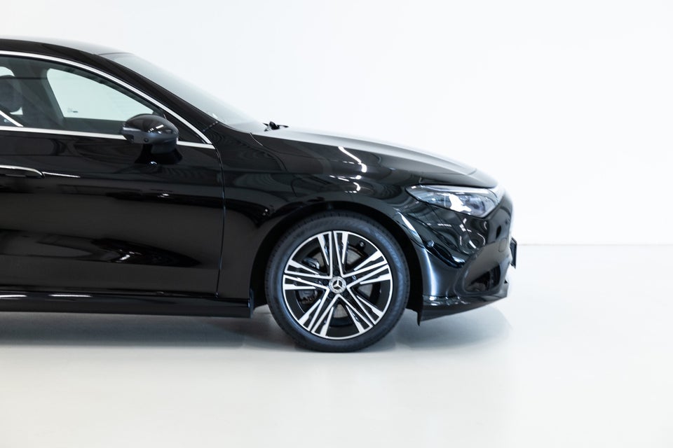 Mercedes CLA250+ EQ Progressive Advance Plus 4d