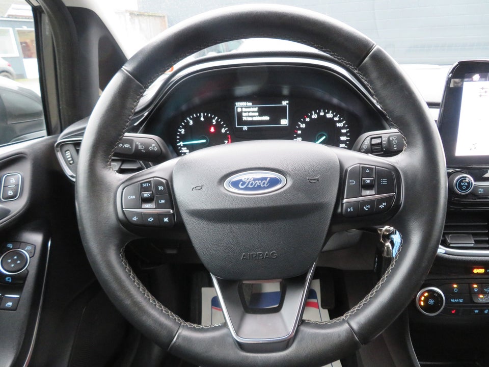Ford Fiesta 1,0 EcoBoost Titanium 5d