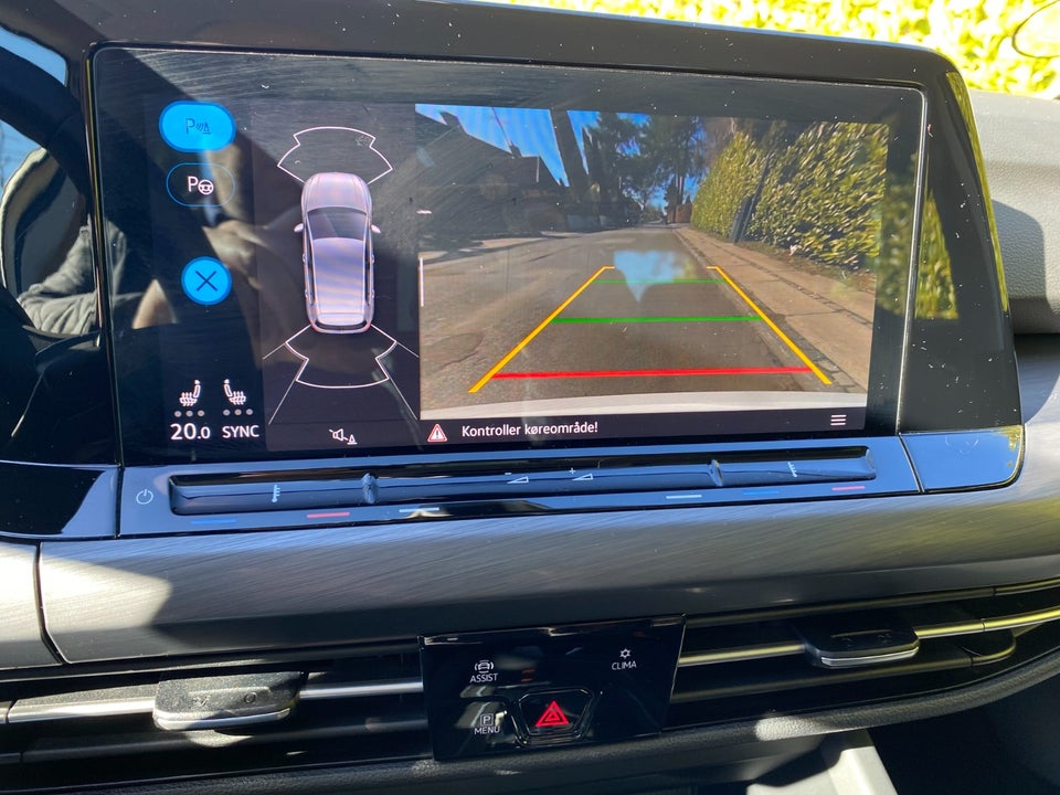 VW Golf VIII 1,5 eTSi 150 Style DSG 5d