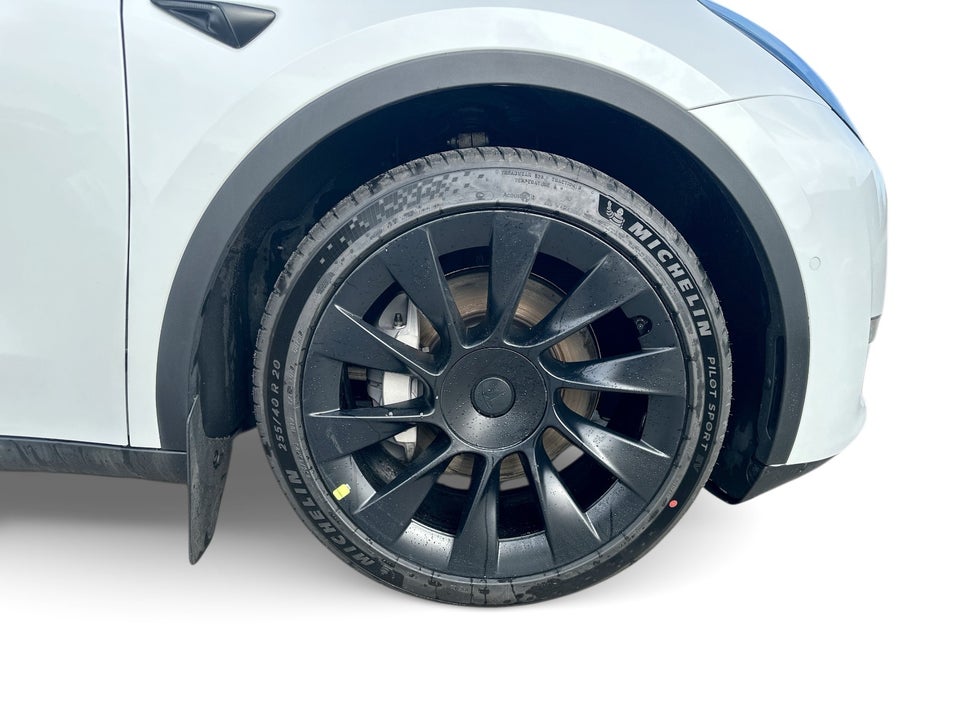 Tesla Model Y Long Range AWD 5d