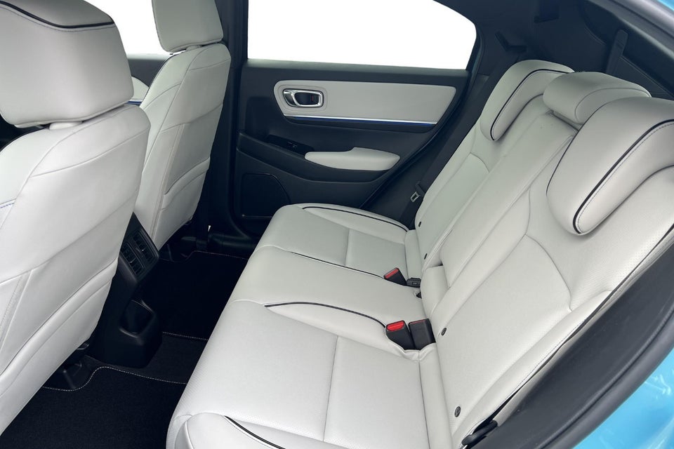 Honda e:Ny1 Advance 5d