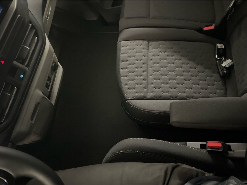 Ford E-Transit Custom 320L 64 Limited