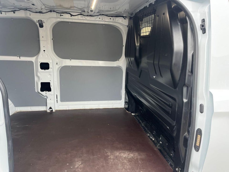 Ford Transit Custom 300L 2,0 EcoBlue Trend
