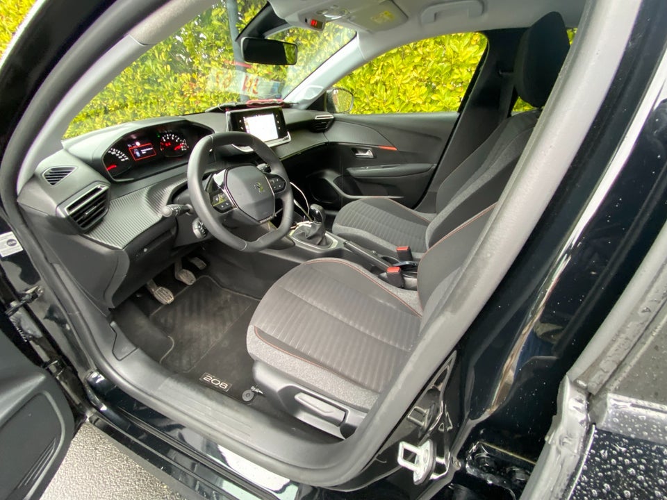 Peugeot 208 1,2 PureTech 75 Active 5d