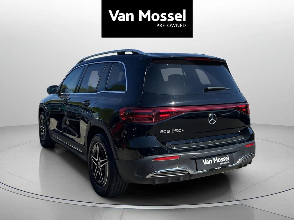Mercedes EQB250+ AMG Line 5d