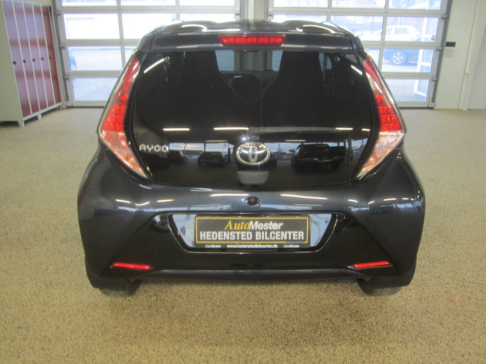 Toyota Aygo 1,0 VVT-i x-cellence x-shift 5d