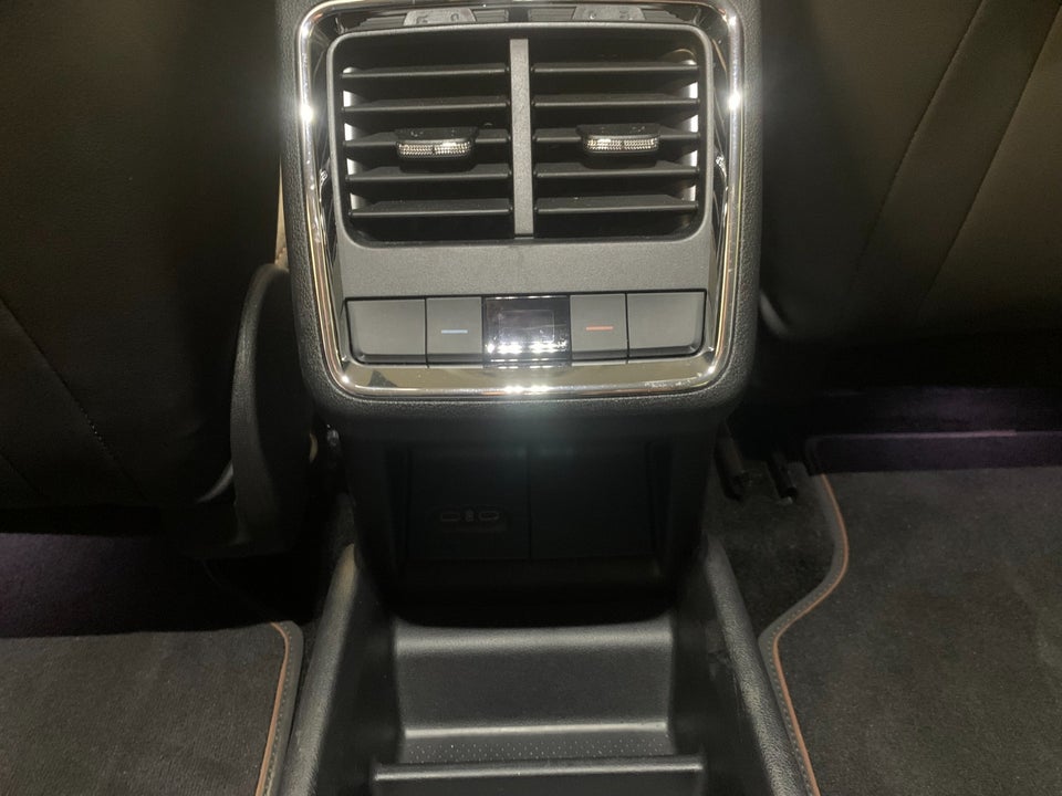 Skoda Enyaq 85 iV Premium 5d