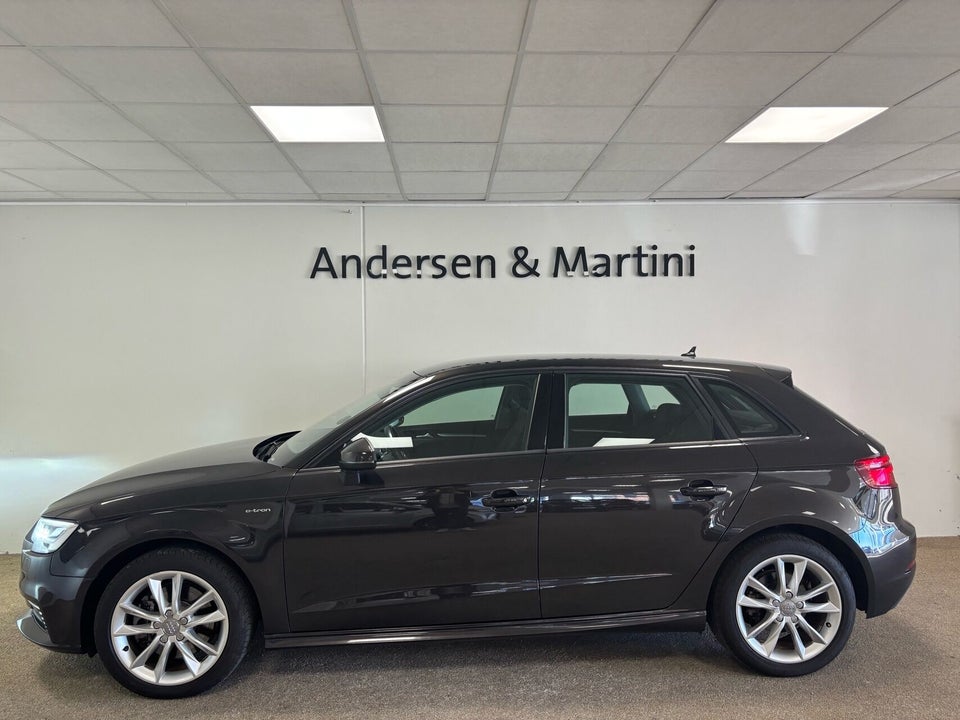 Audi A3 1,4 e-tron Sportback S-tr. 5d