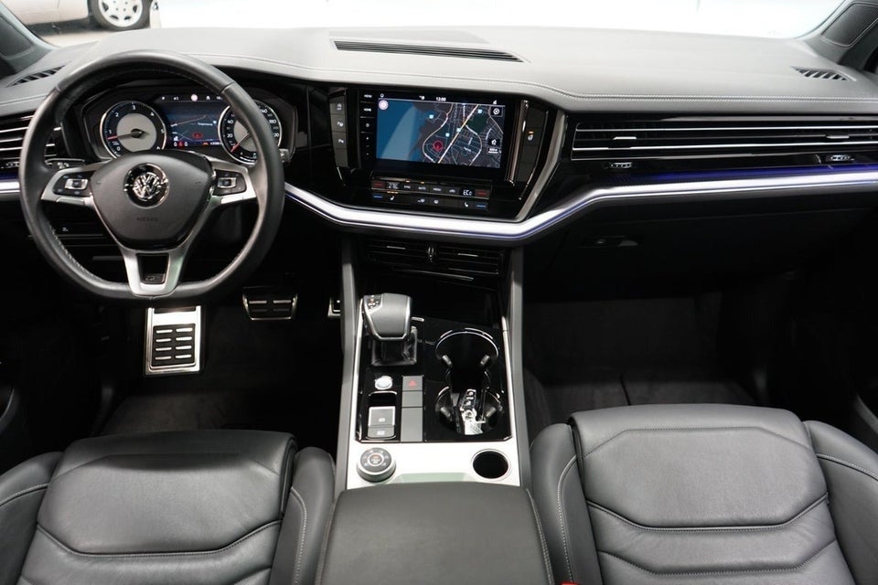 VW Touareg 3,0 TDi 286 R-line aut. 4Motion Van 5d
