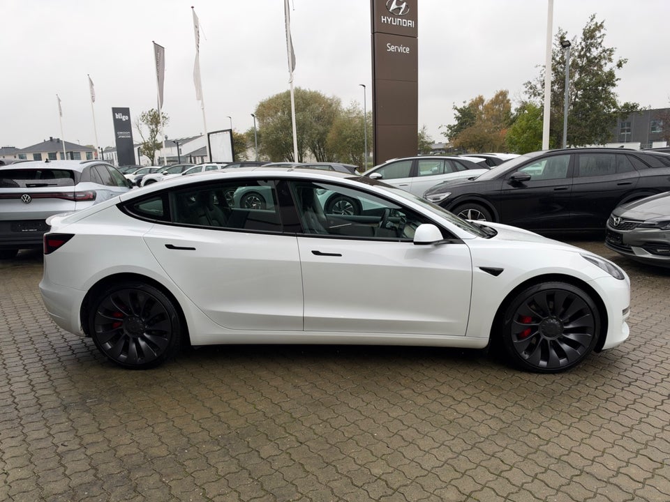 Tesla Model 3 Performance AWD 4d