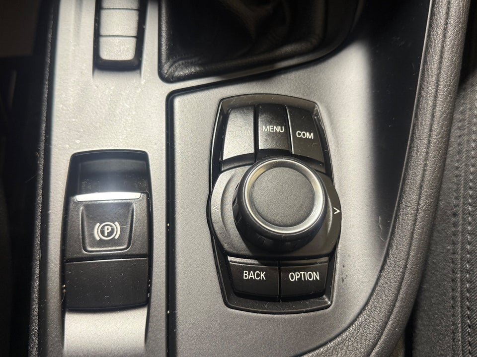 BMW X1 2,0 sDrive18d 5d