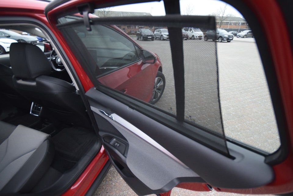 Skoda Enyaq 60 iV Loft 5d