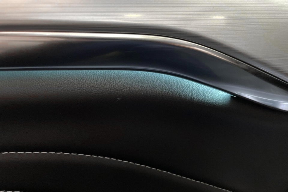 MG Marvel R Performance 5d