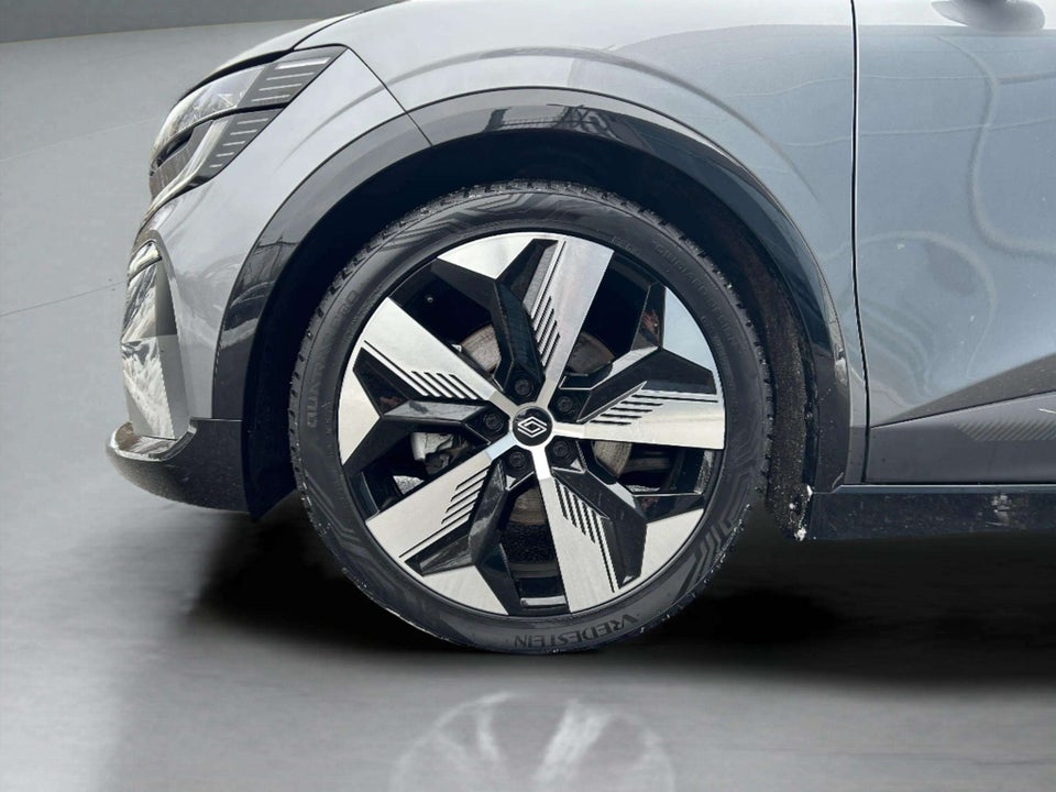 Renault Megane E-Tech 60 Techno 5d