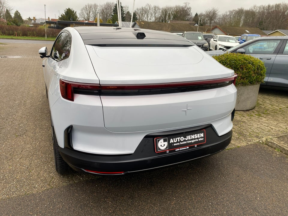 Polestar 4 Long Range AWD 5d