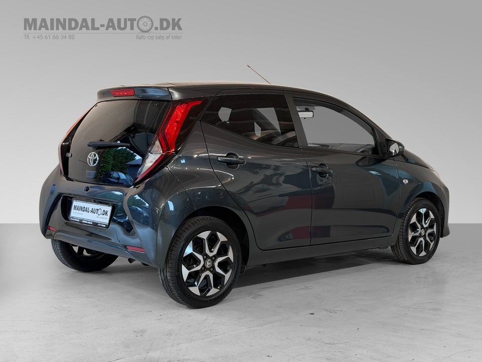 Toyota Aygo 1,0 VVT-i x-press 5d