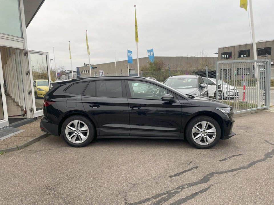 Skoda Enyaq 60 iV Loft 5d