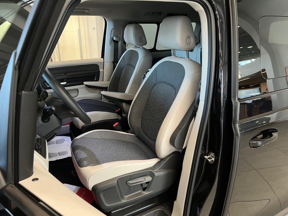 VW ID.Buzz 86 Life 7prs LWB 5d