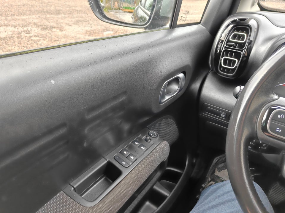 Citroën C3 Aircross 1,2 PureTech 110 BlackLine 5d