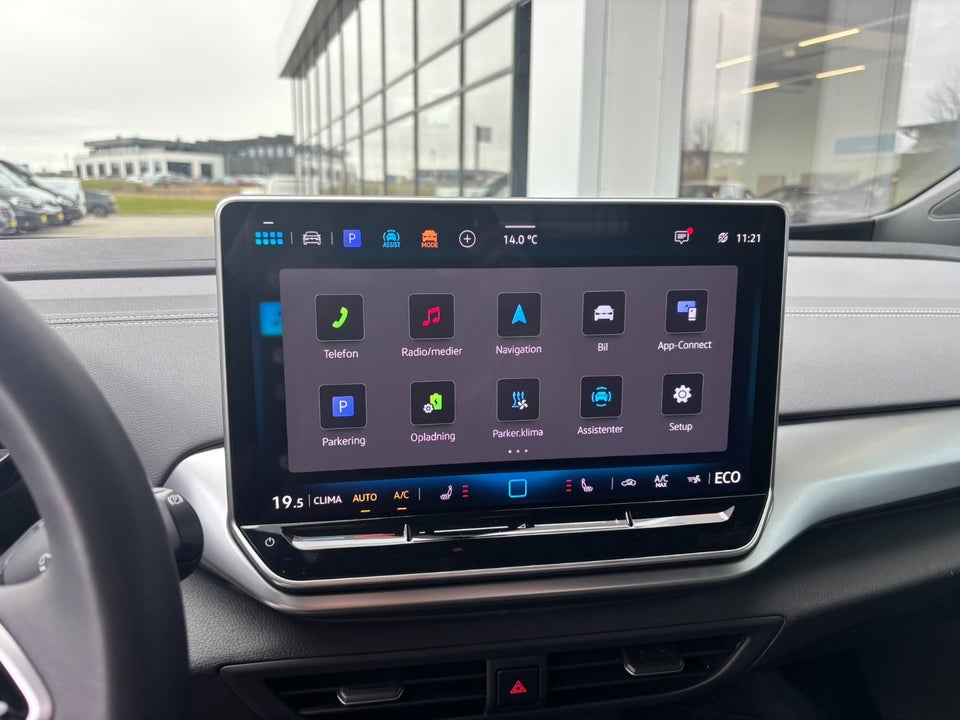 VW ID.4 77 Style Van 5d