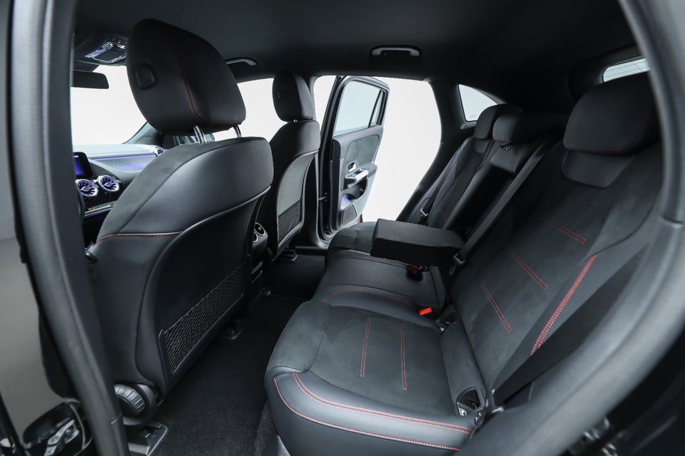 Mercedes EQA250+ AMG Advance 5d