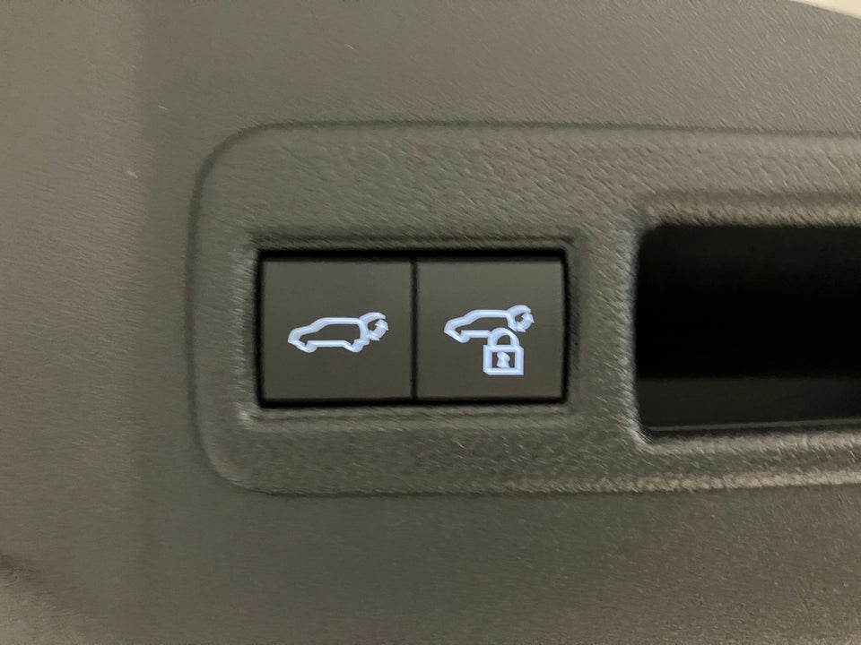 Subaru Solterra 71 Limited 5d