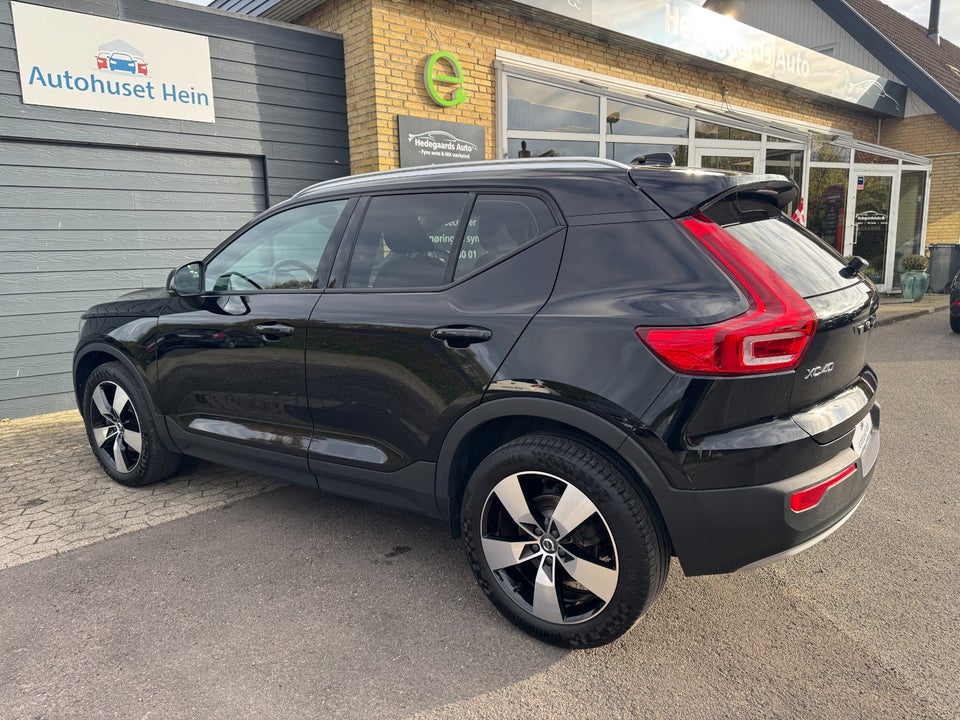 Volvo XC40 2,0 T4 190 Momentum aut. 5d