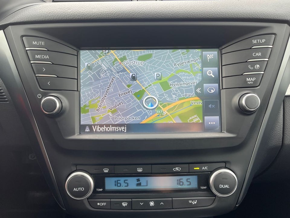 Toyota Avensis 1,8 VVT-i T2 Premium Touring Sports MDS 5d