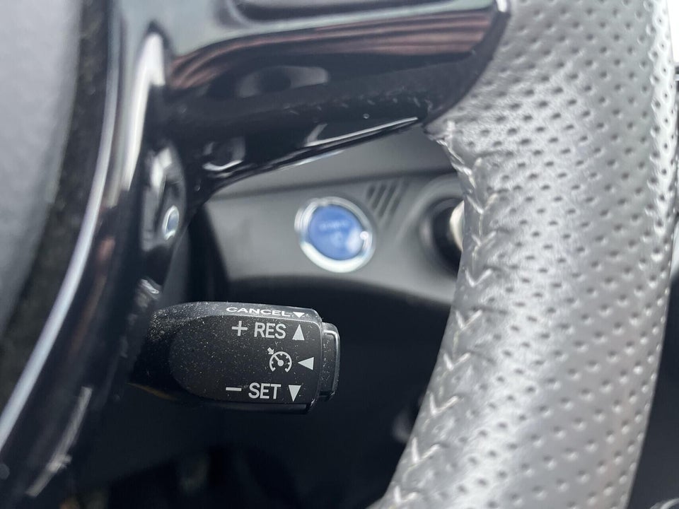 Toyota Yaris 1,5 Hybrid Pure e-CVT 5d