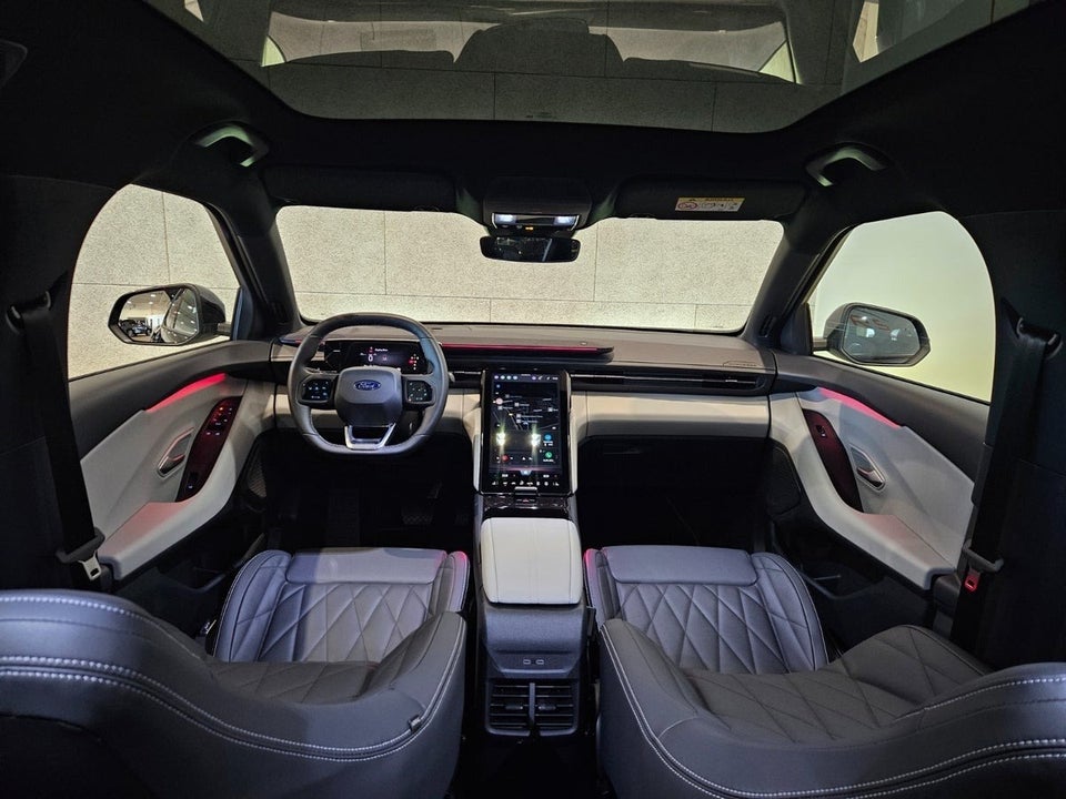 Ford Explorer 77 Premium Extended Range 5d