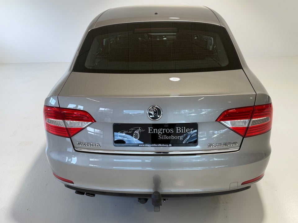 Skoda Superb 1,8 TSi 160 Elegance DSG 5d