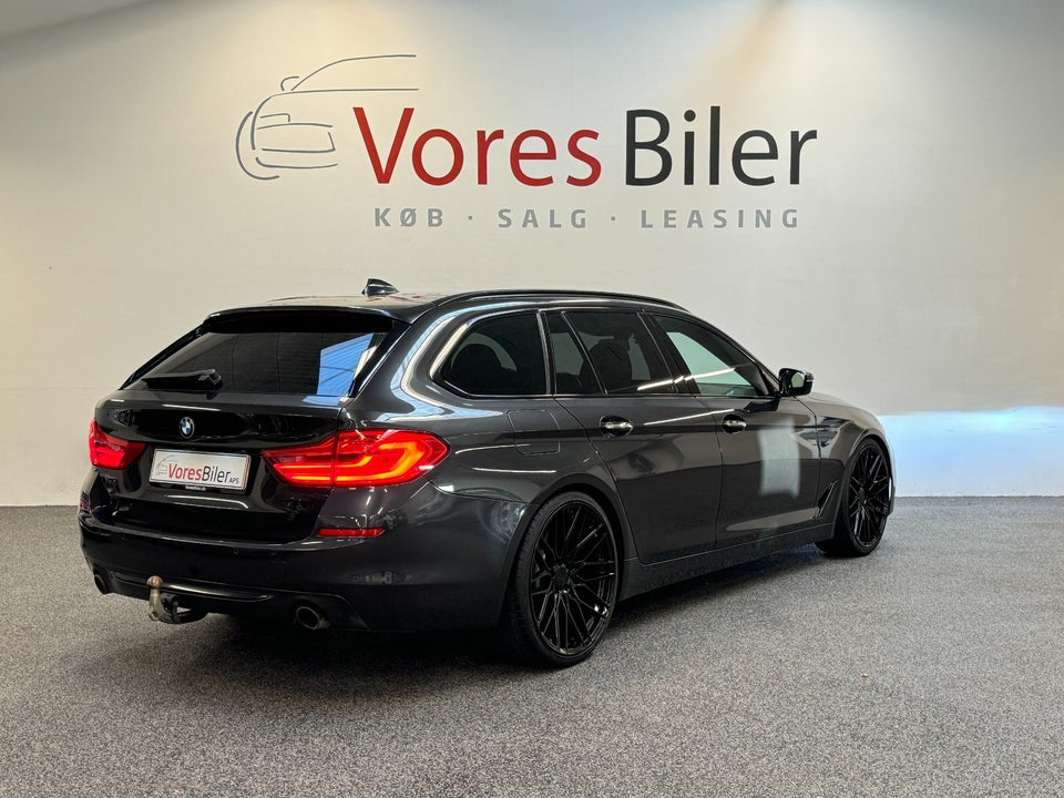 BMW 530d 3,0 Touring Sport Line aut. 5d