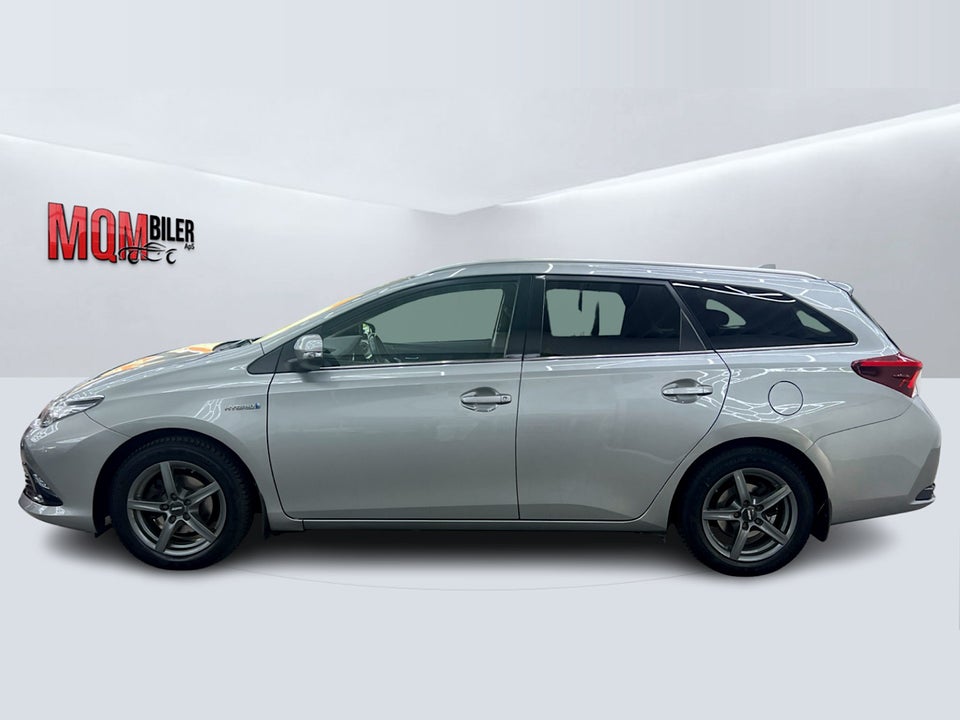 Toyota Auris 1,8 Hybrid H2 Comfort Touring Sports CVT 5d