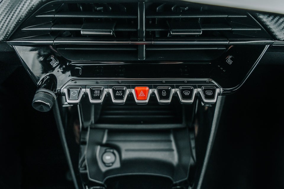 Peugeot e-208 50 Active Pack 5d