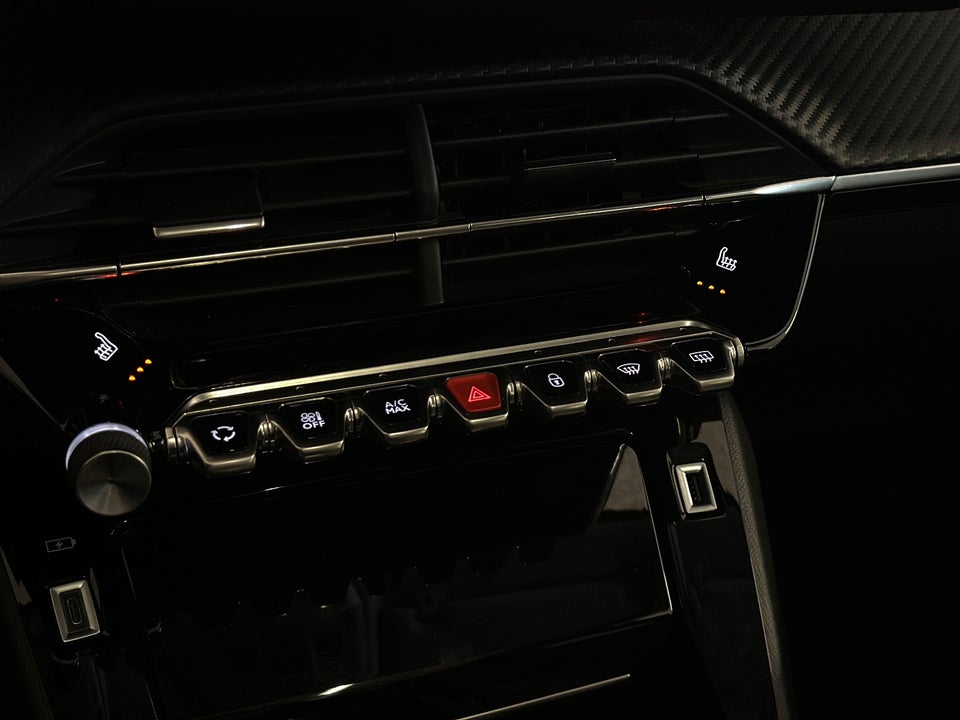 Peugeot 208 1,5 BlueHDi 100 Allure Sky 5d