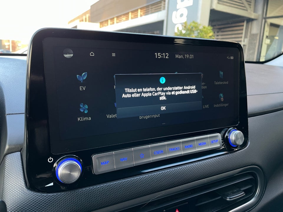 Hyundai Kona 64 EV Advanced 5d