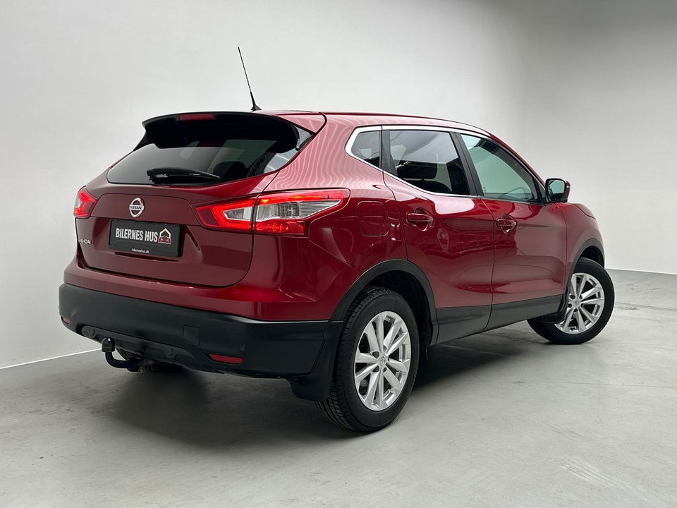 Nissan Qashqai 1,2 Dig-T 115 Tekna 5d