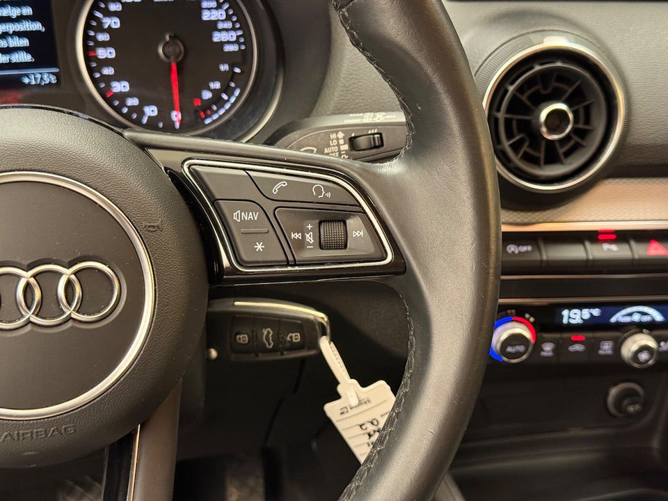 Audi Q2 35 TFSi Prestige S-tr. 5d